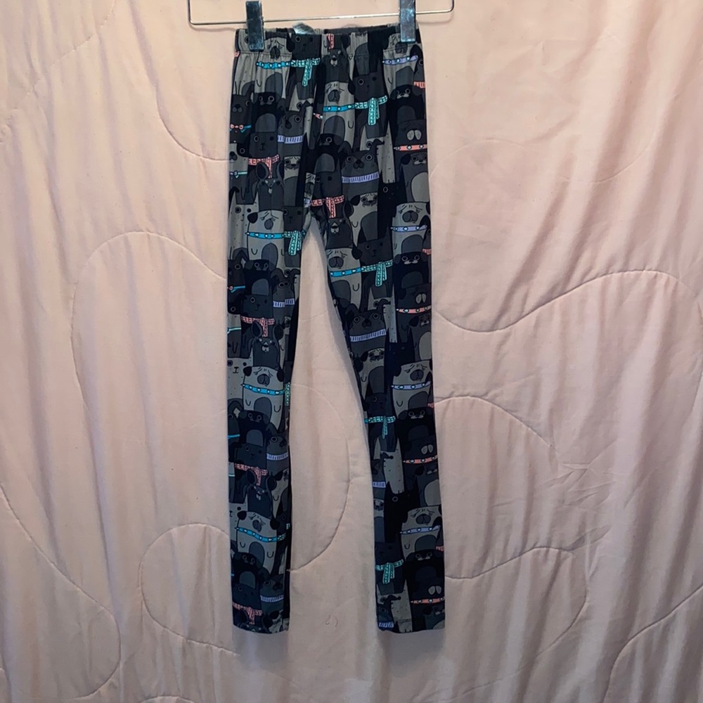 Grey dog print leggings